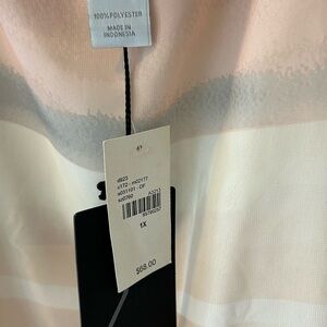 Women’s color block top